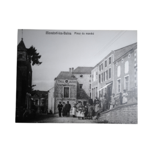 Agrandissement de carte postale " Mondorf-les-bains Place du marché "